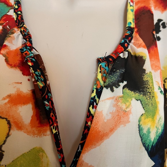 Kut From The Kloth Watercolor Button Down Blouse with Tie Waist - Picture 4 of 7